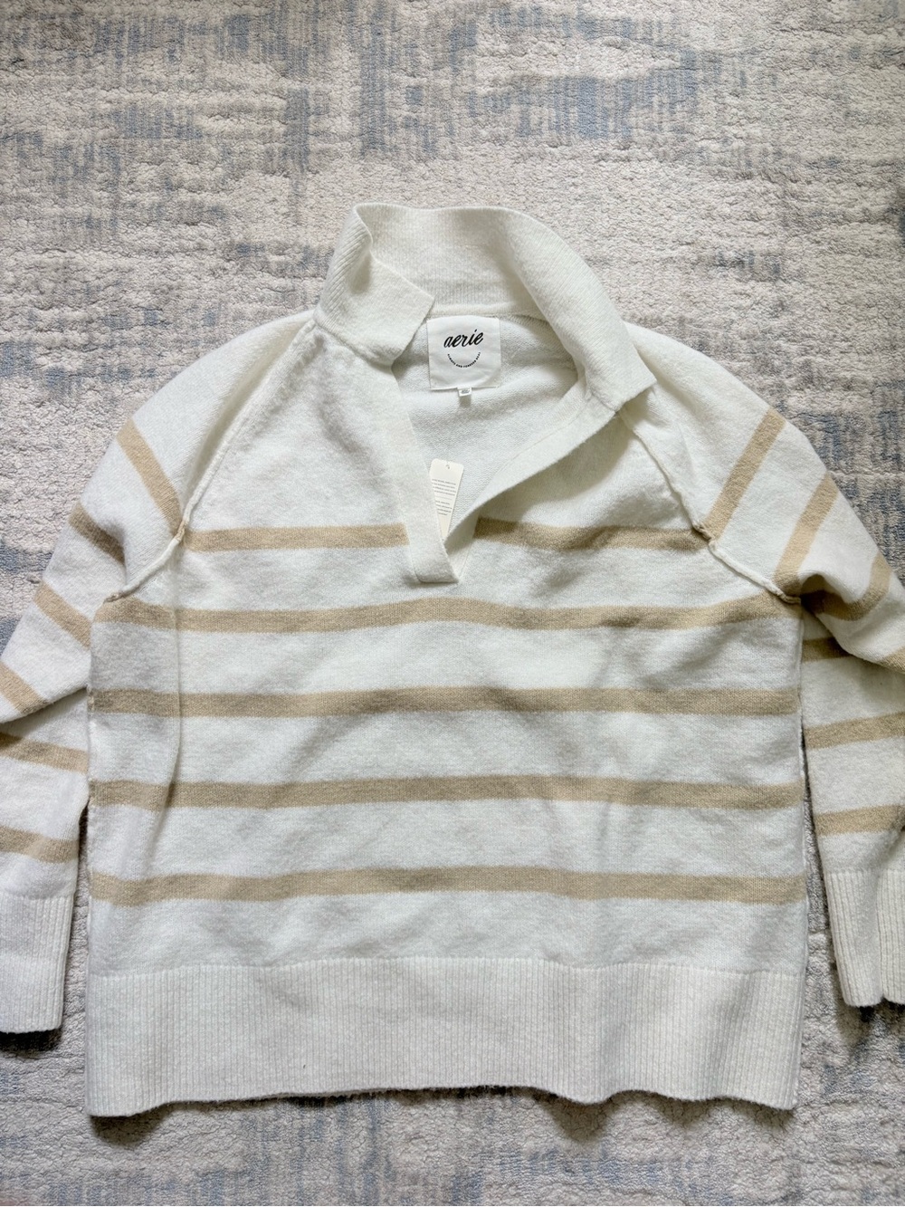 NWT aerie Women's Cream & Tan Striped V-Neck Sweater